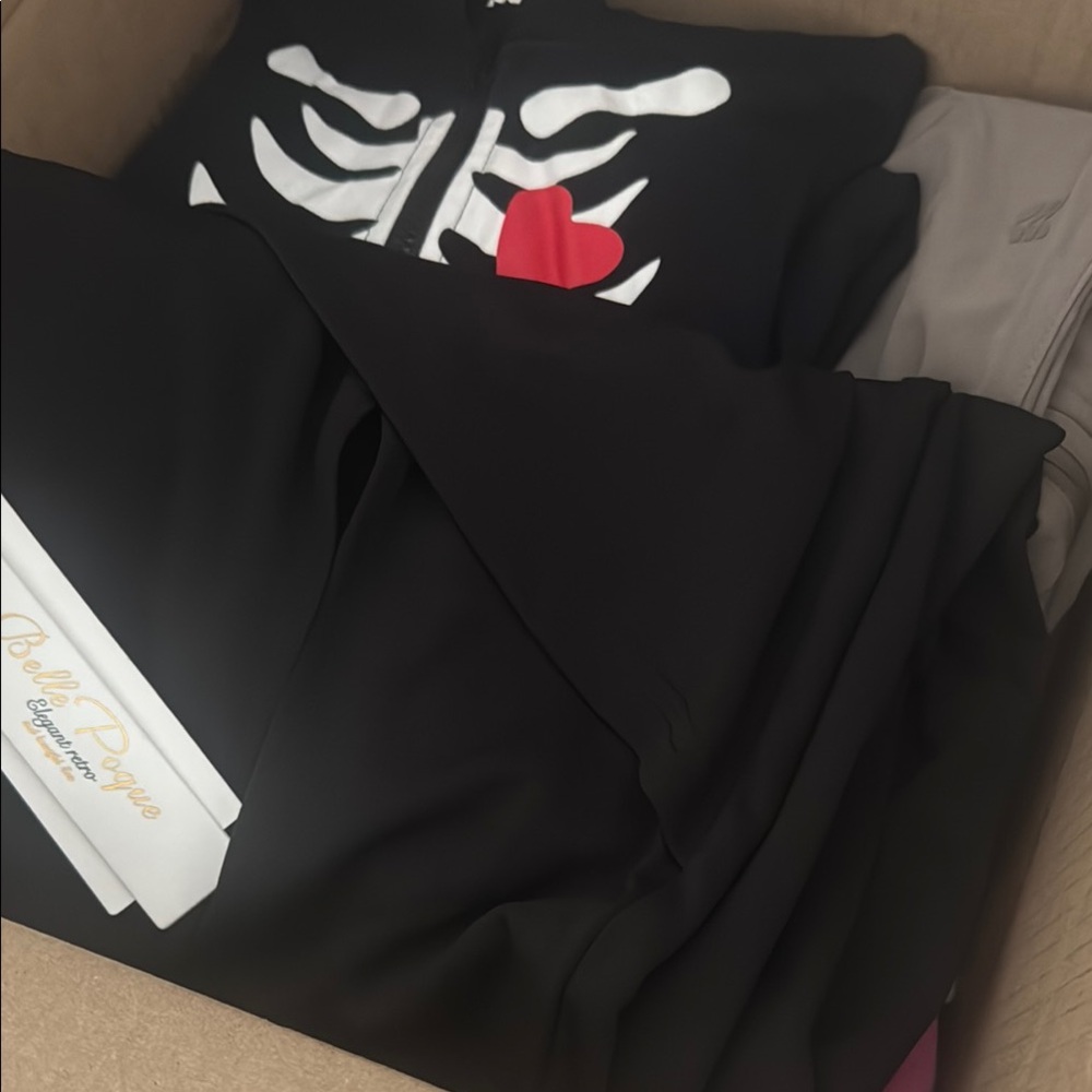 DO NOT PURCHASE- this is a bundle for @mueckk9010 from live on 01/11/25